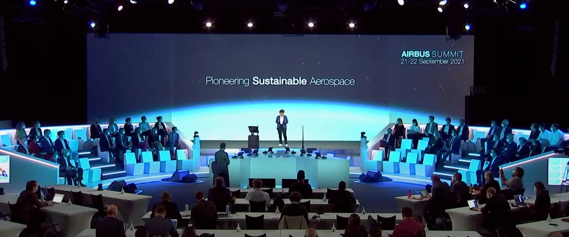 Alternative text - Airbus Summit avec Novelty Toulouse