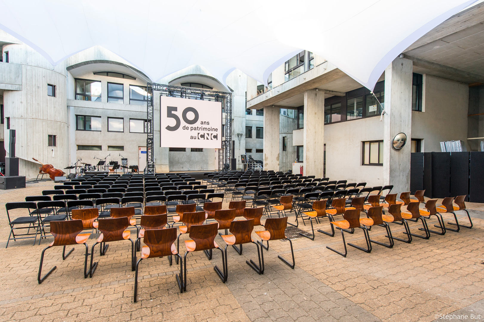 Alternative text - 50 ans du patrimoine cinématographique du CNC avec NOVELTY Paris
