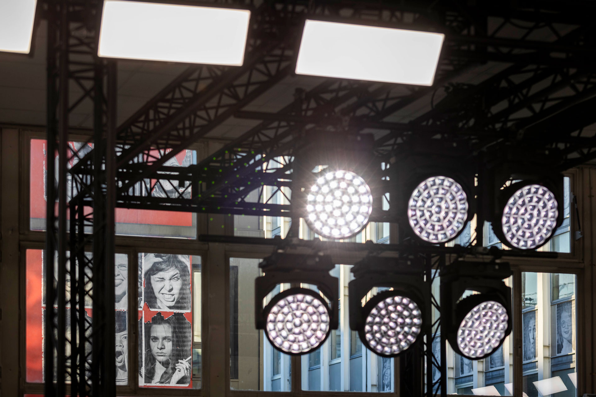 Alternative text - PARIS FASHION WEEK | PAUL SMITH | Janvier 2024