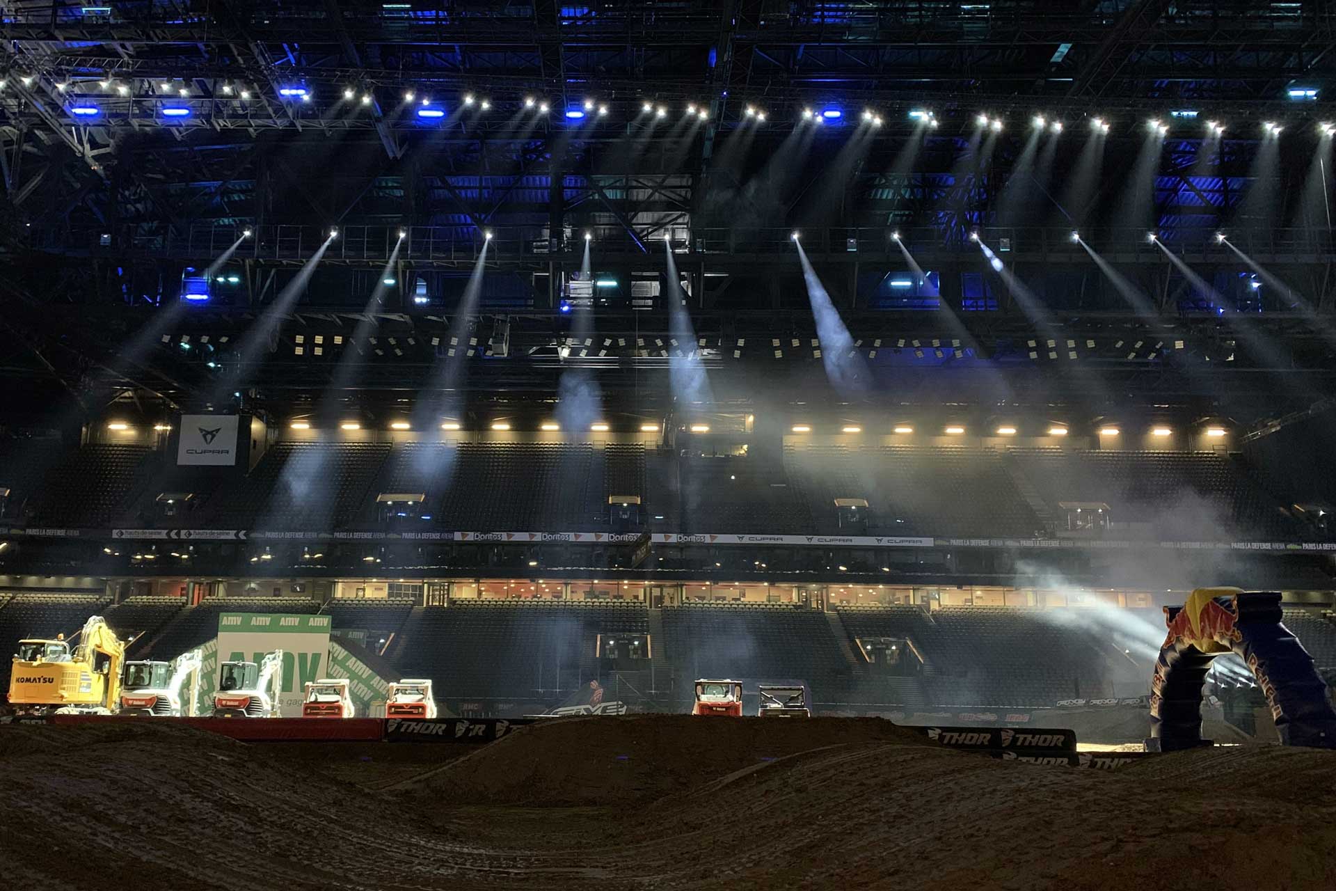 Alternative text - Novelty au Supercross de Paris 2022