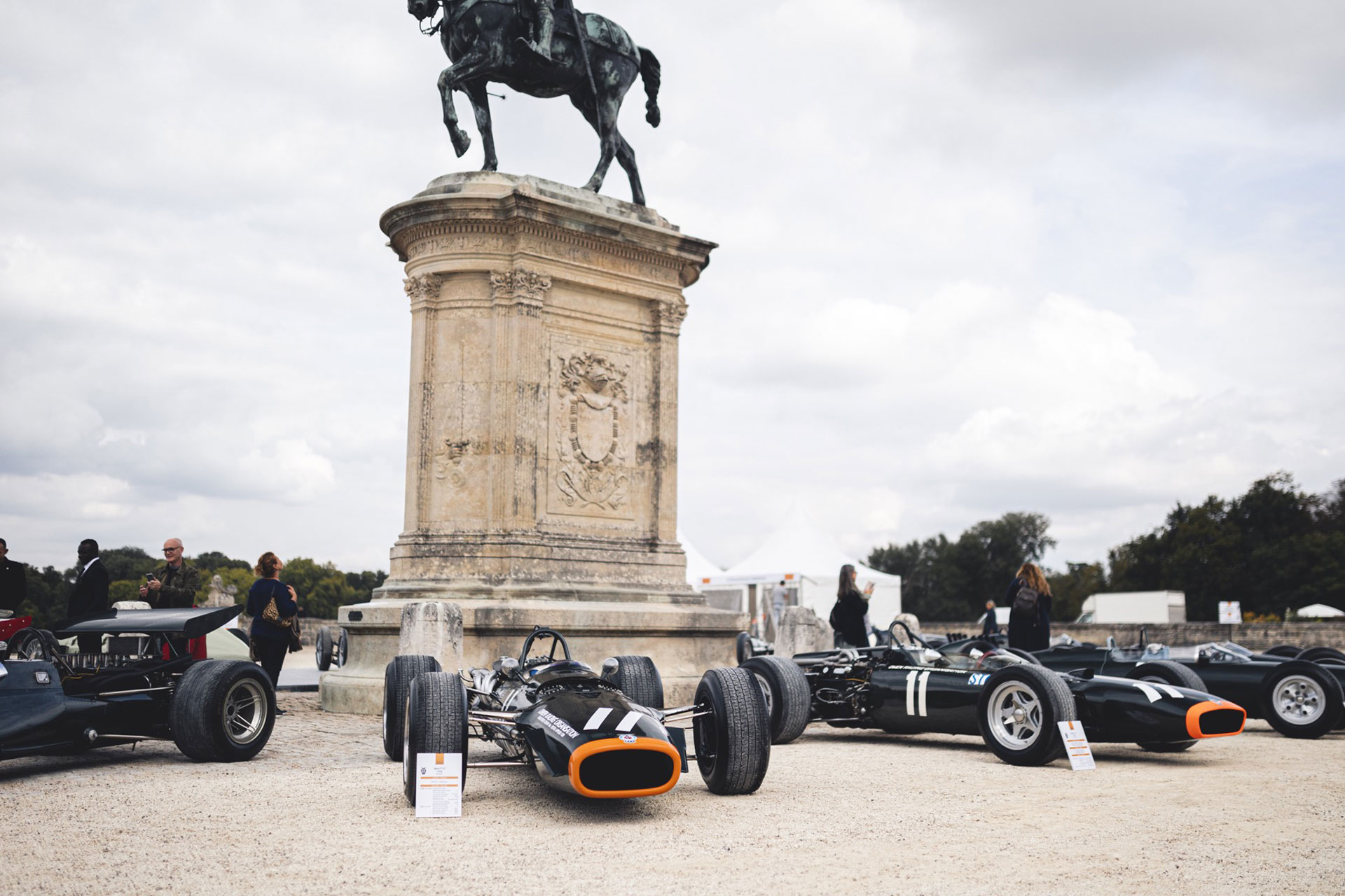 Alternative text - Chantilly Art & Elegance