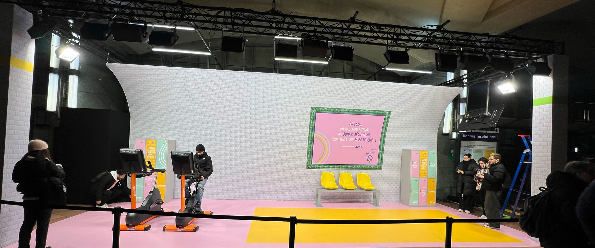 Alternative text - RATP Station F.Mitterrand