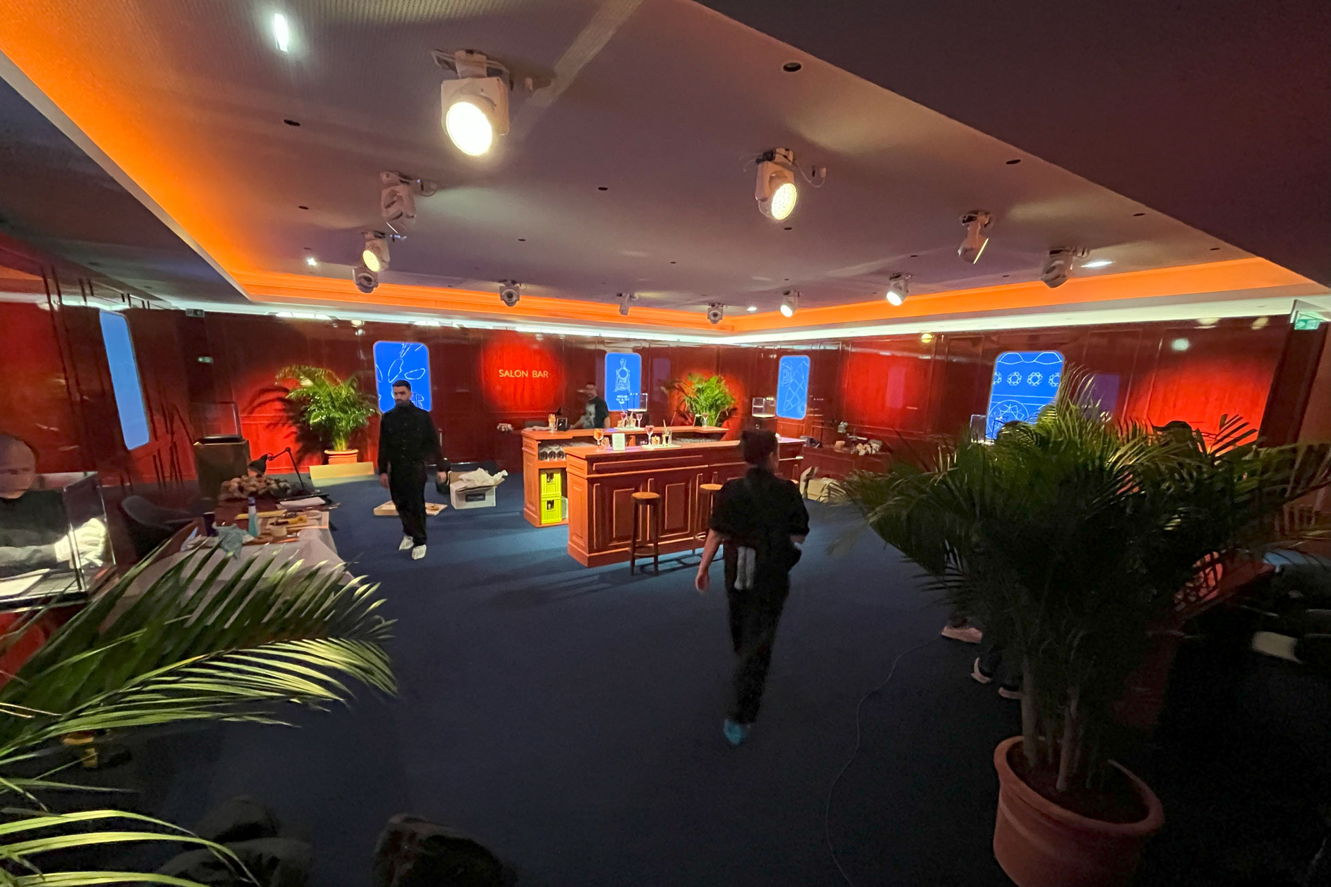 Alternative text - Diner Mont Blanc avec Novelty