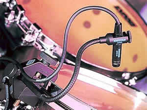 Alternative text - SHURE